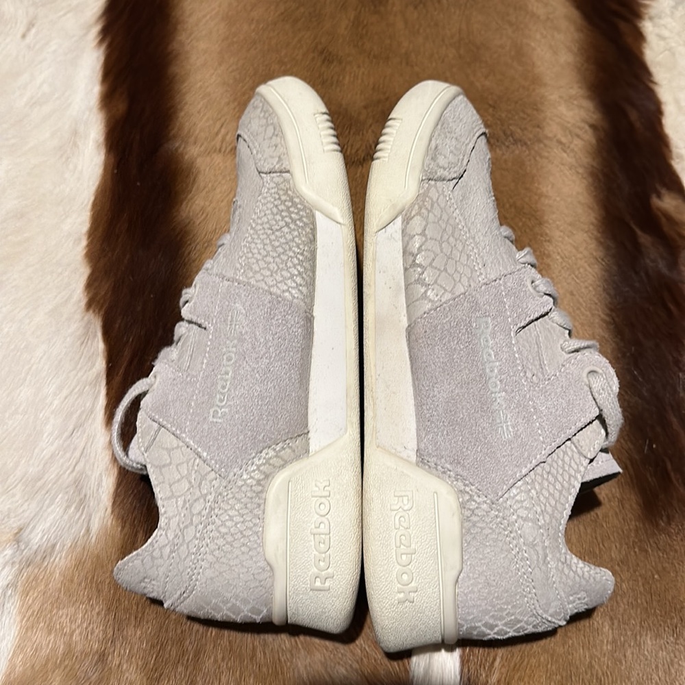 Reebok - Picture 6 of 8